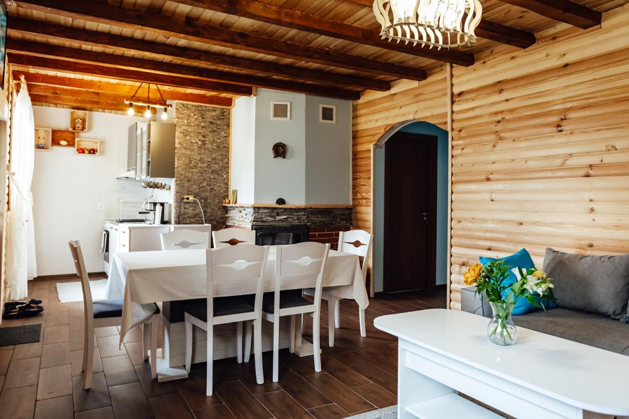Къщи За Гости Брик Saparewa Banja Exterior foto