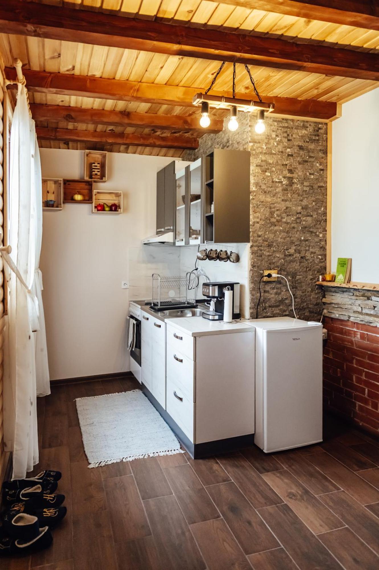 Къщи За Гости Брик Saparewa Banja Exterior foto